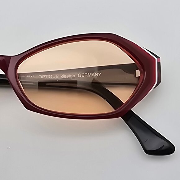 Eye-Tech Optique DC-204 Col. 05 Red Frame Light Orange Lens Cat Eye Sunglasses main image 10